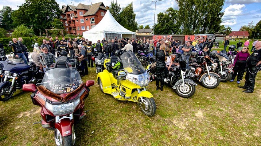 Šā gada 05.septembrī Latvijas Neredzīgo biedrība rīkoja jau otro labdarības akciju „Ride2Share 2020”.